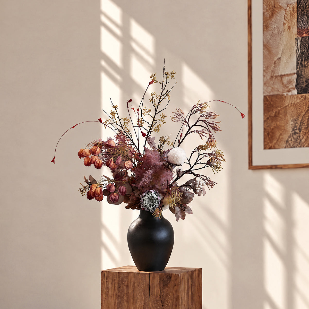 he Jinran Brocade Sculptural Floral Bouquet